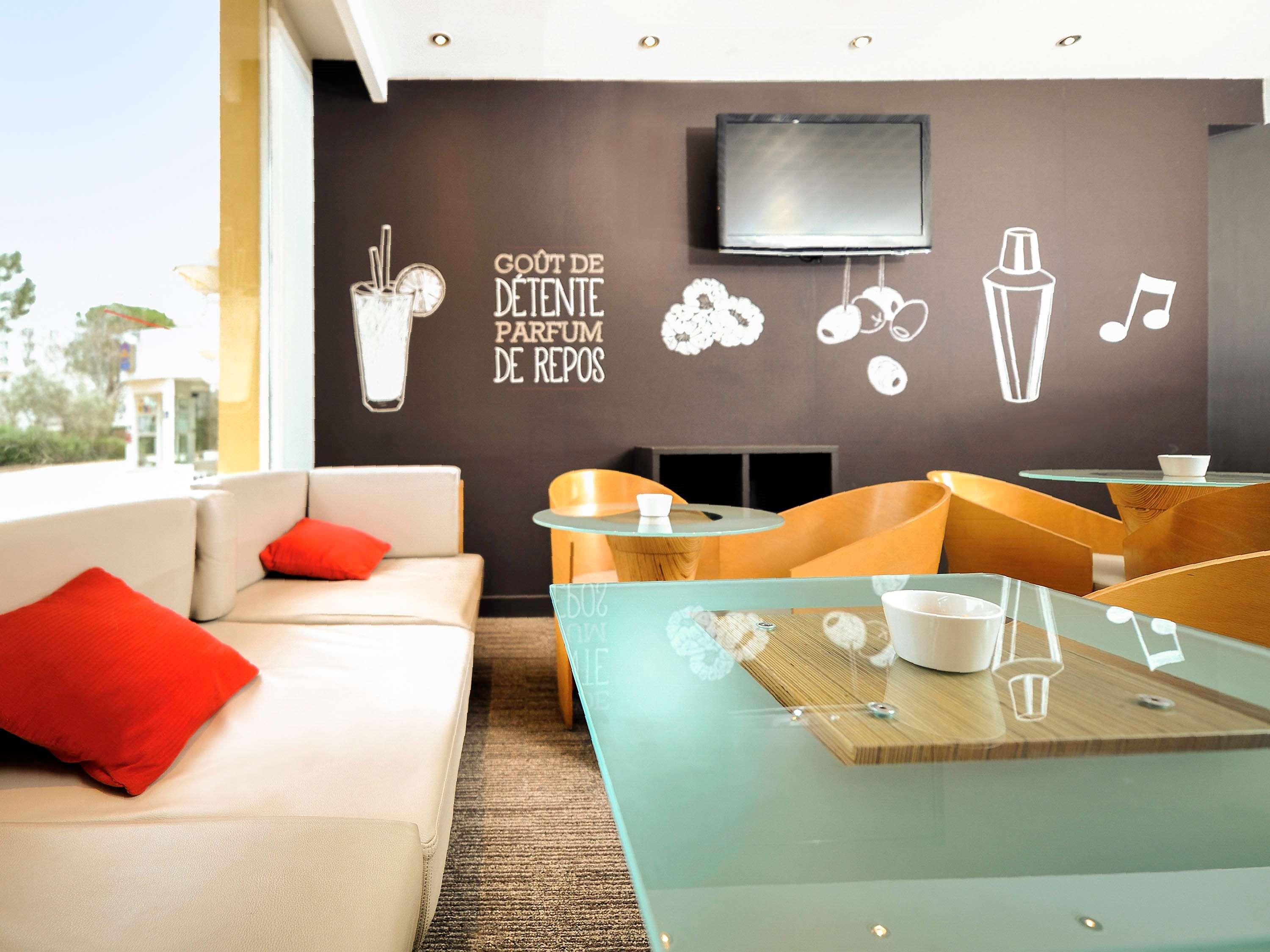 B&B Hotel Marseille Bonneveine Exteriör bild