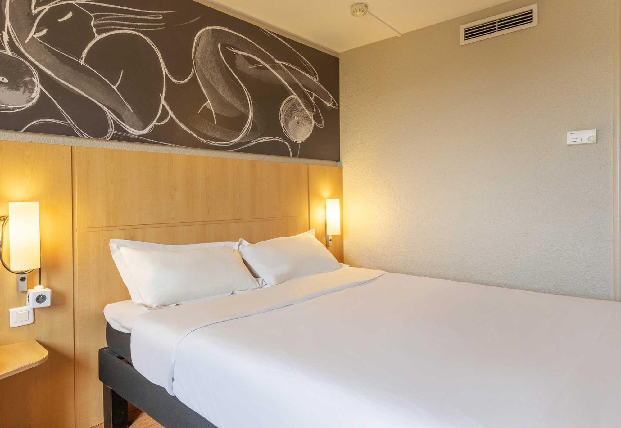 B&B Hotel Marseille Bonneveine Exteriör bild