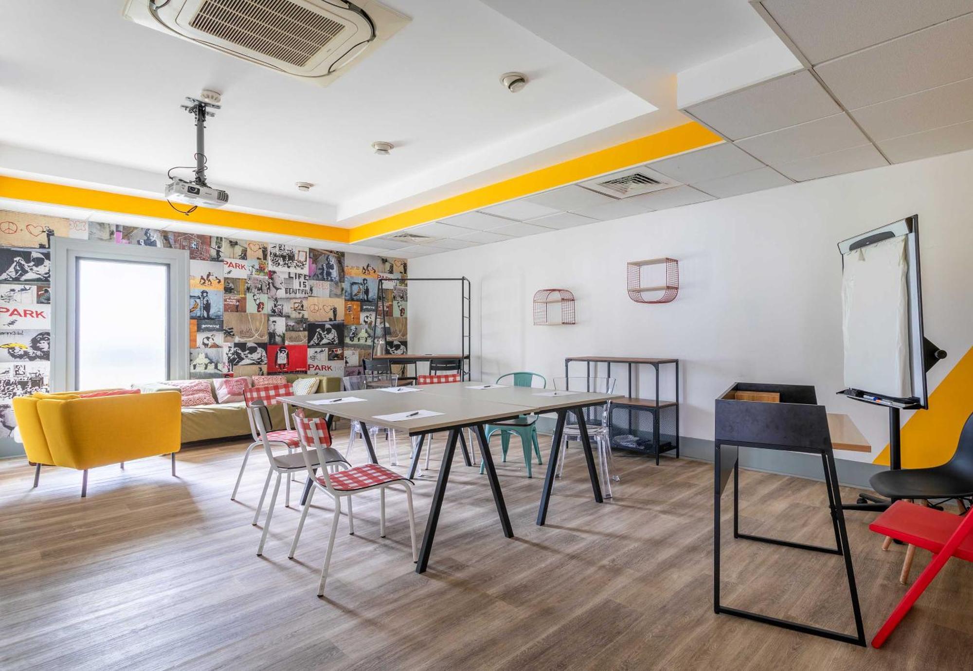B&B Hotel Marseille Bonneveine Exteriör bild